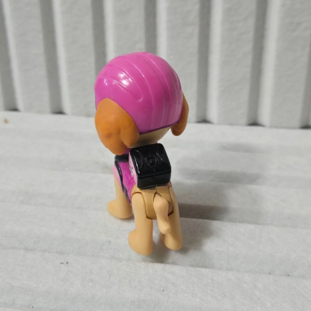 Paw Patrol Rubble and Skye Action Figure Set Yellow Construction Pink Pilot Toy‎